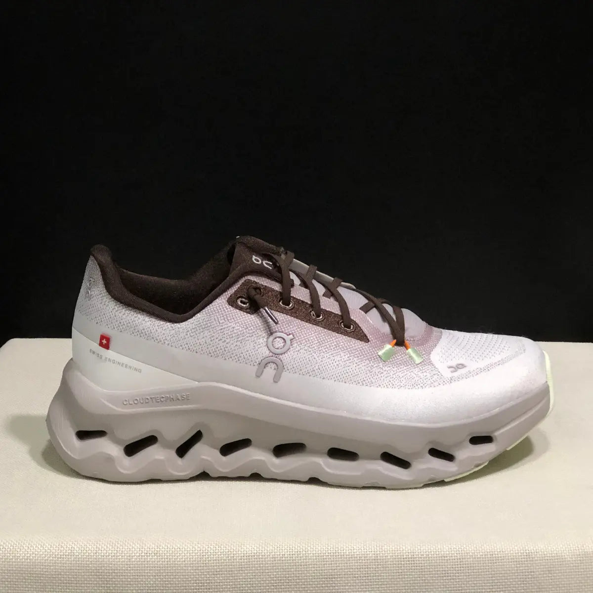 OC Sneakers