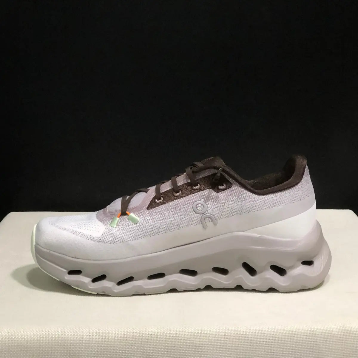 OC Sneakers