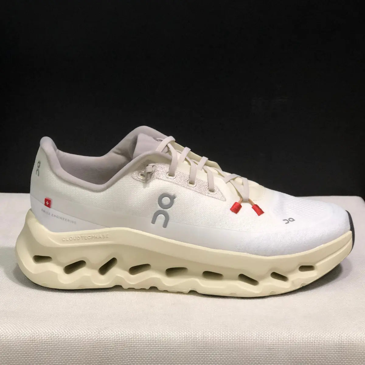 OC Sneakers