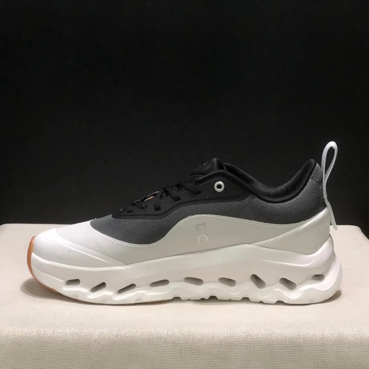 OC Sneakers