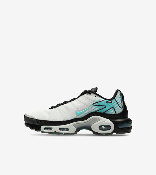 N Sneakers