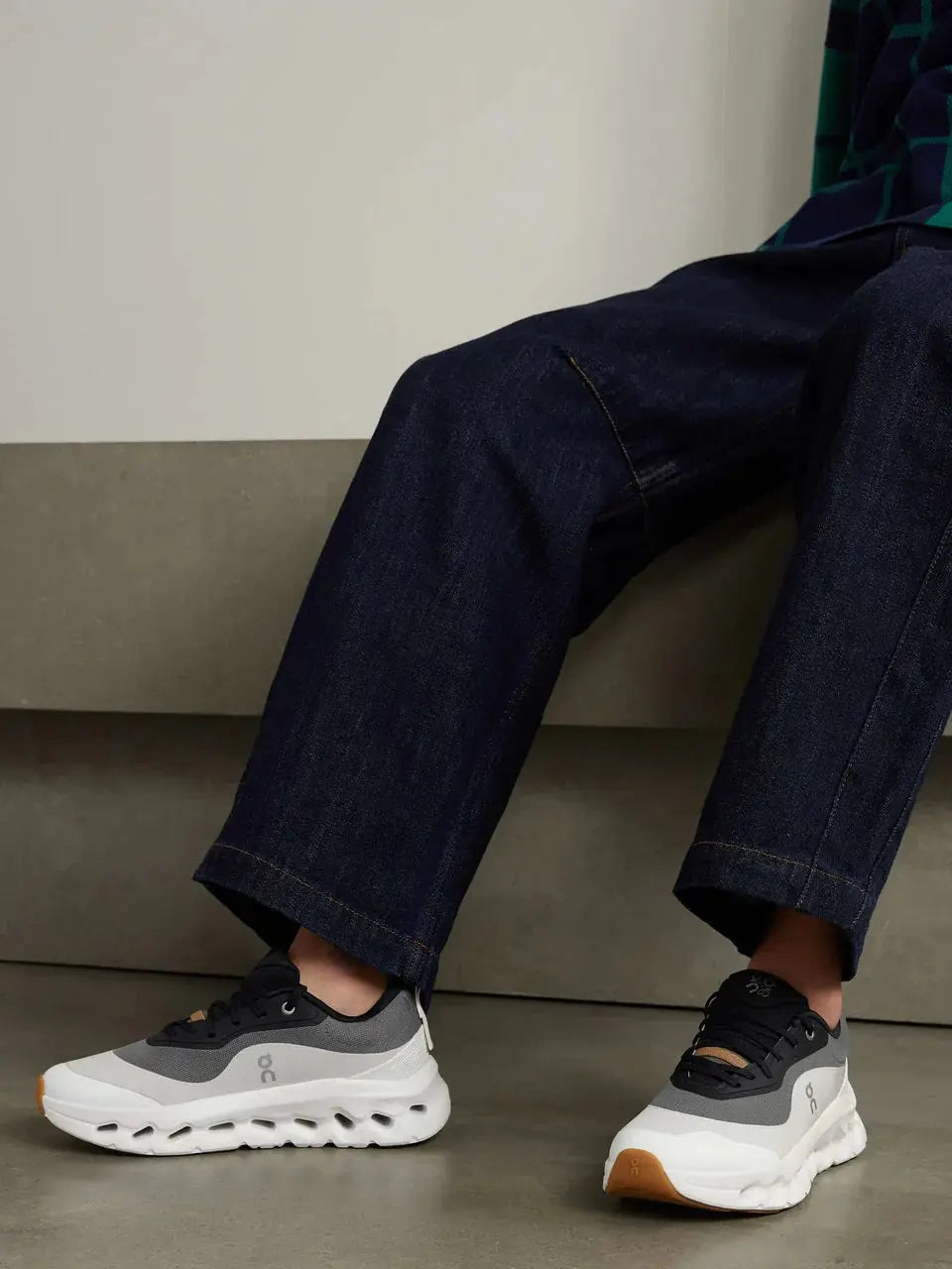 OC Sneakers