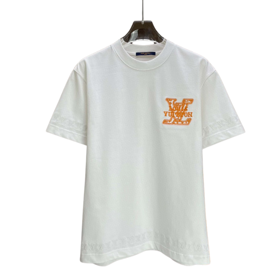 L t-shirt