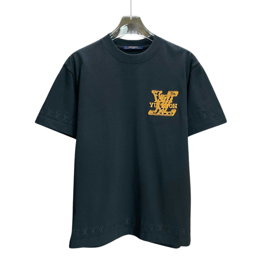 L t-shirt