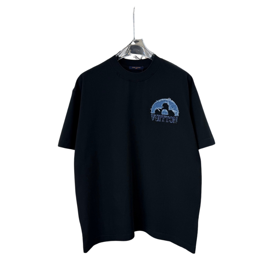 L t-shirt