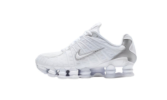N Sneakers