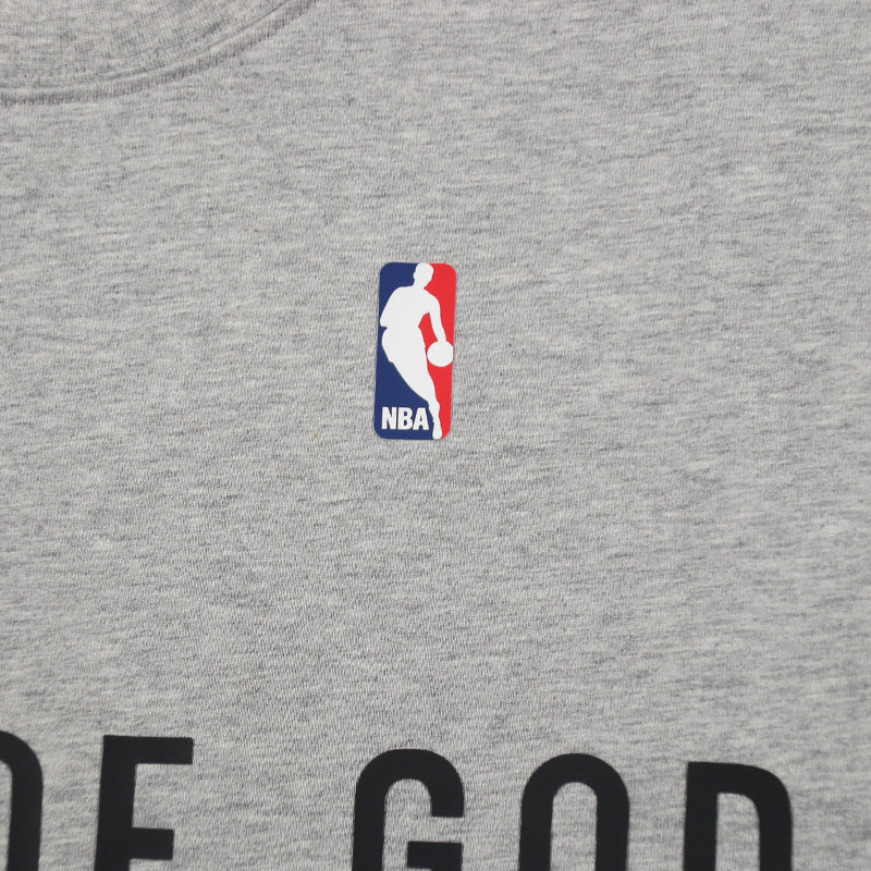 E t-shirt
