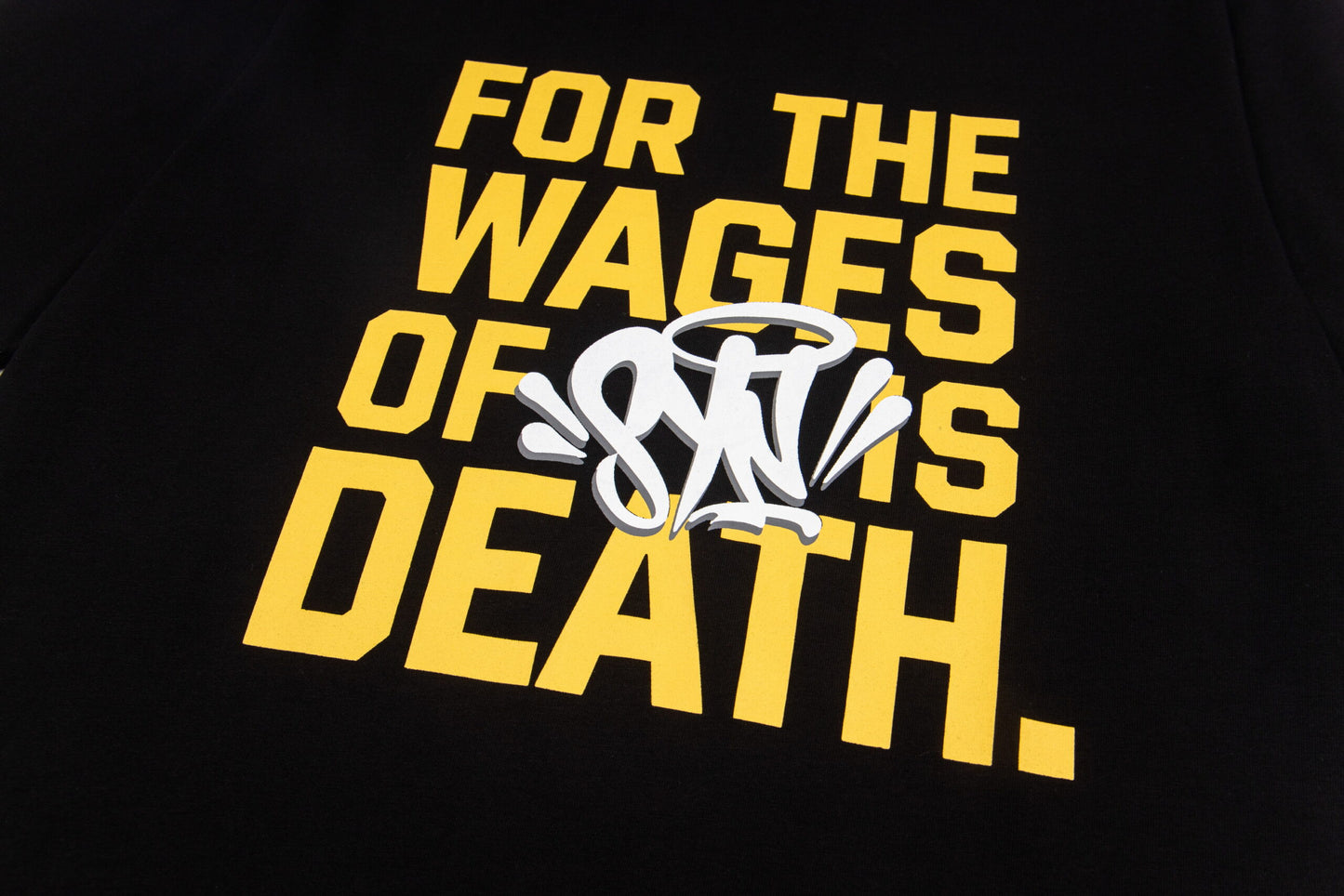 S t-shirt