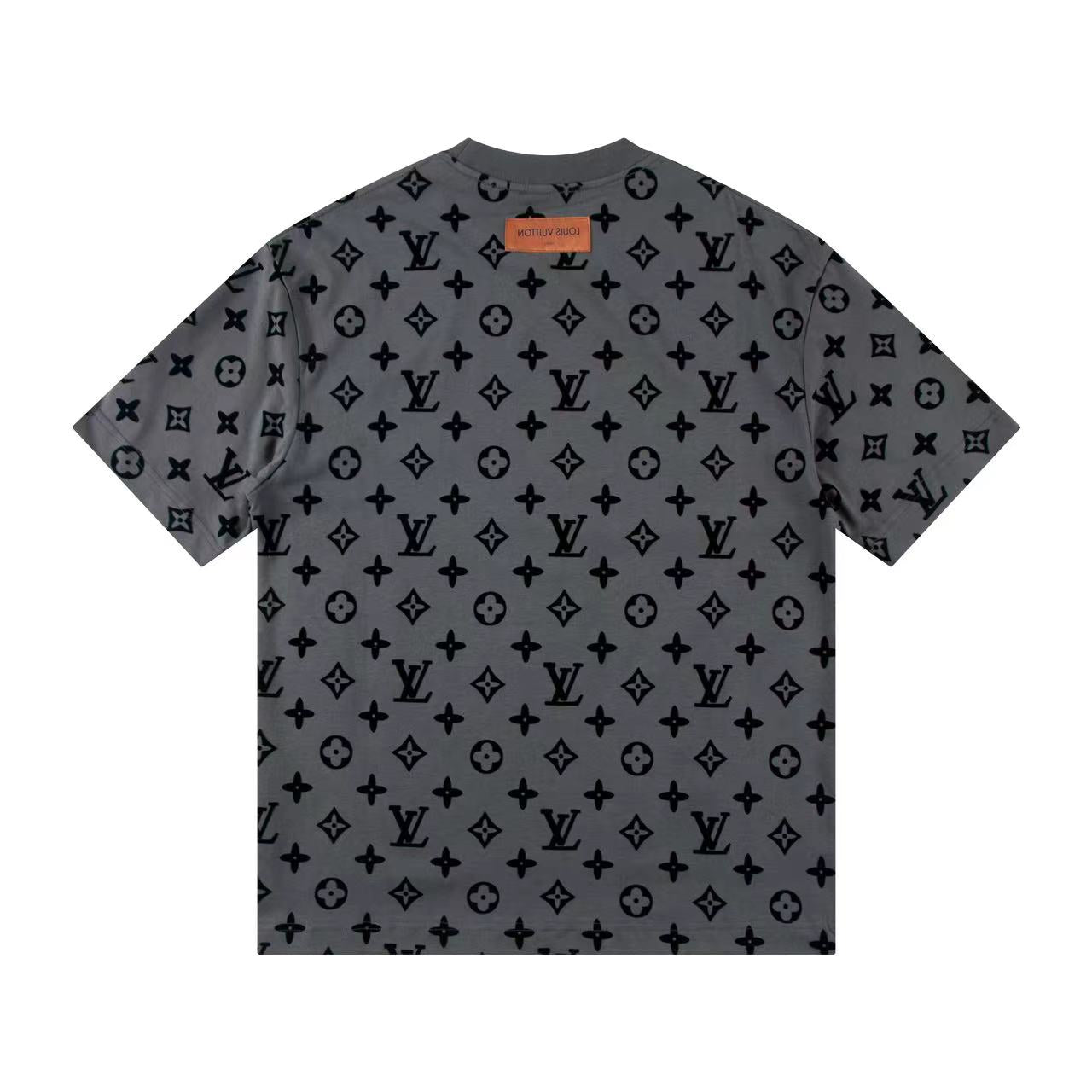 L t-shirt