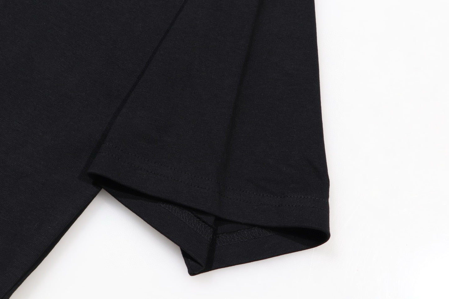 B t-shirt