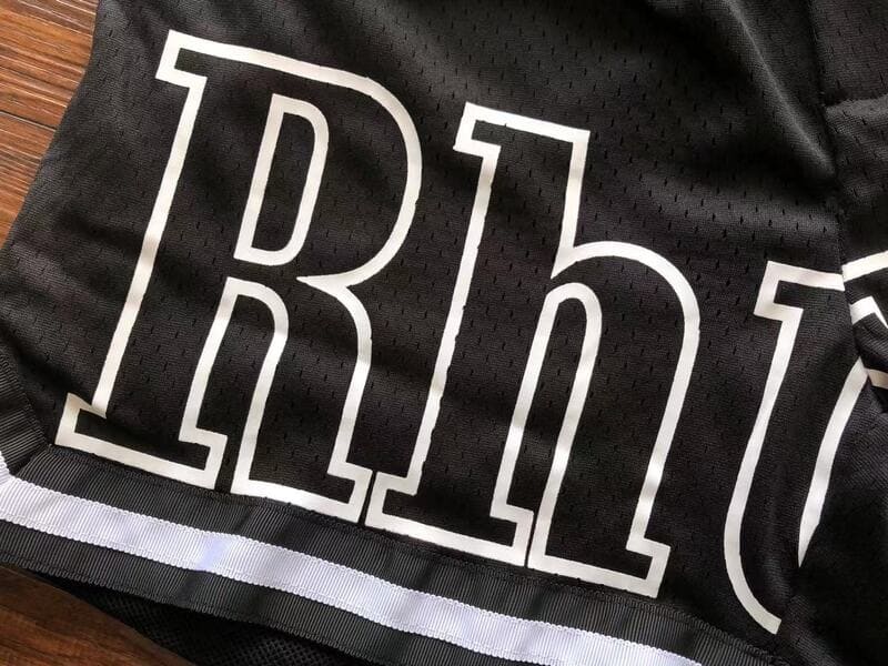 R Court Shorts