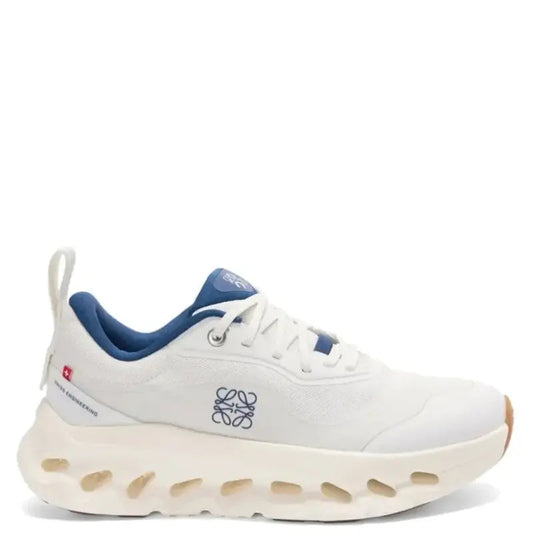 OC Sneakers