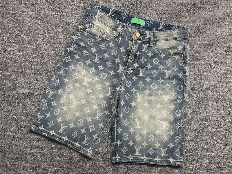 M denim shorts