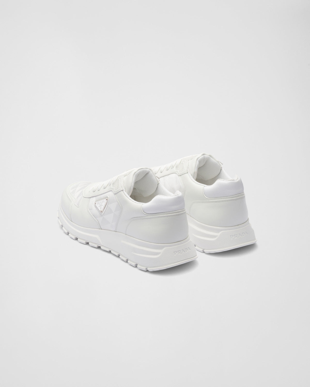 P Sneakers