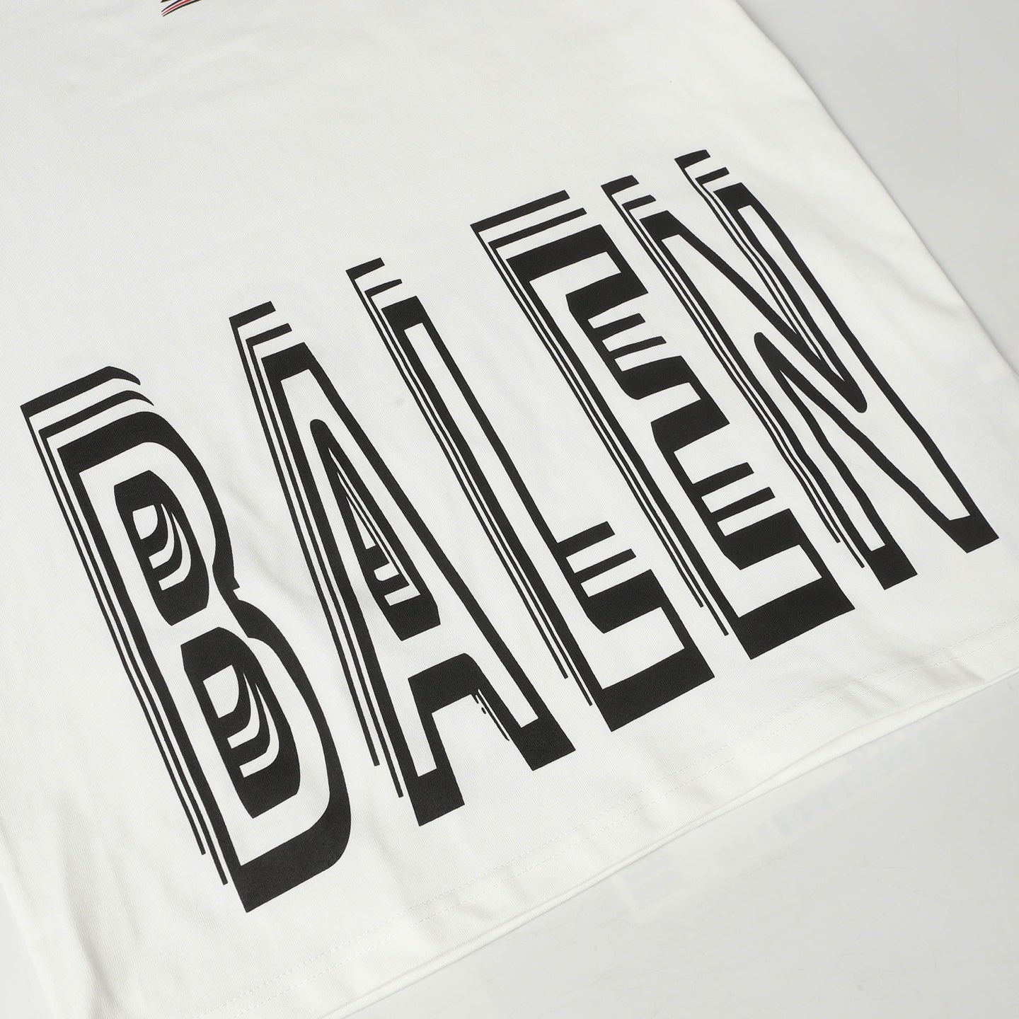 B t-shirt