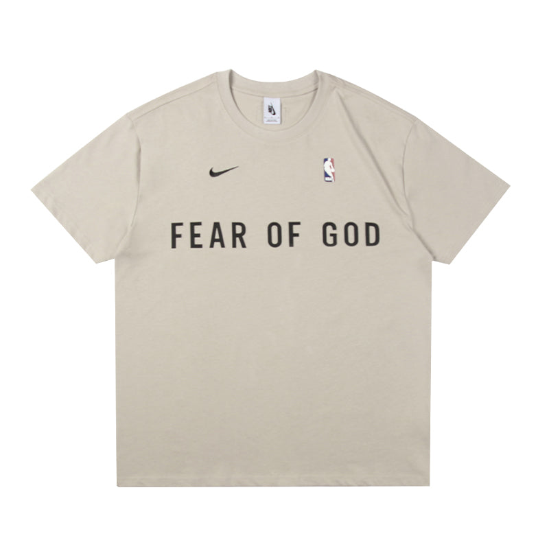 E t-shirt