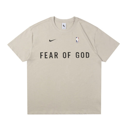 E t-shirt