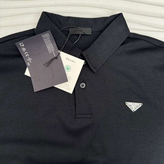 P t-shirt