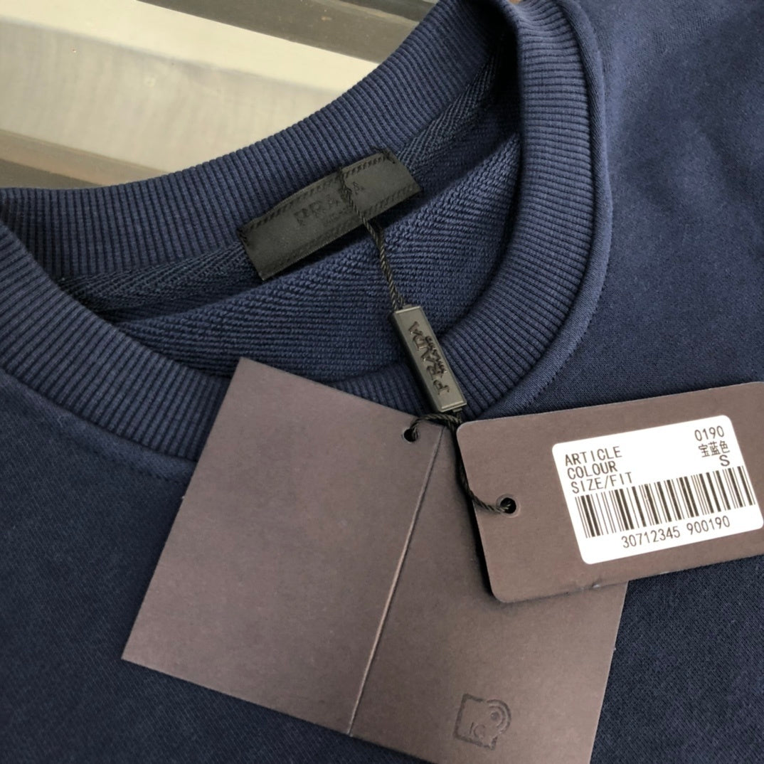 P hoodie