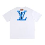 L t-shirt