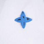 L t-shirt