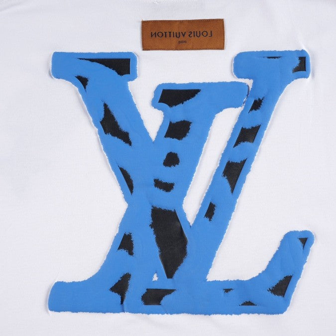 L t-shirt
