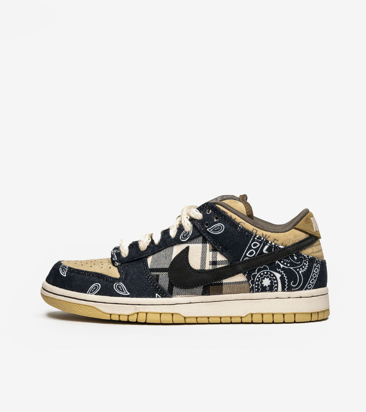 N Sneakers