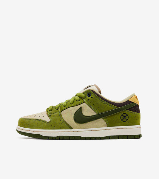 N Sneakers