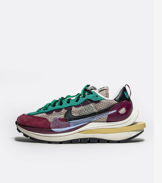 N Sneakers
