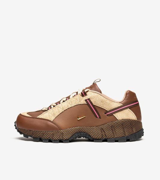 N Sneakers