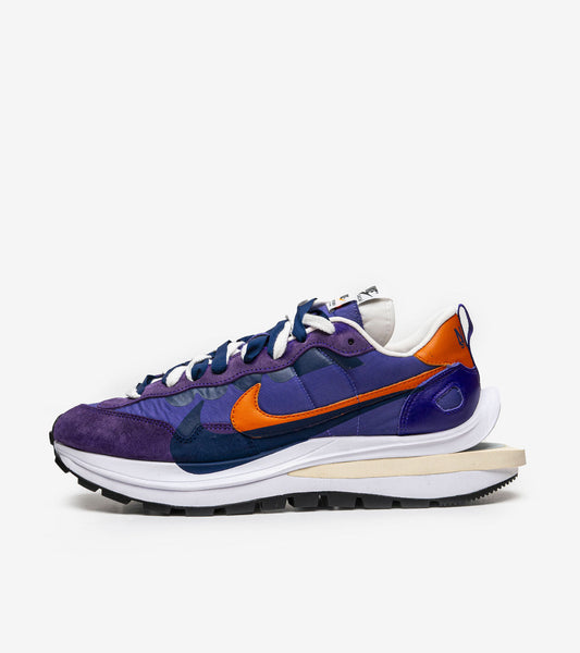 N Sneakers