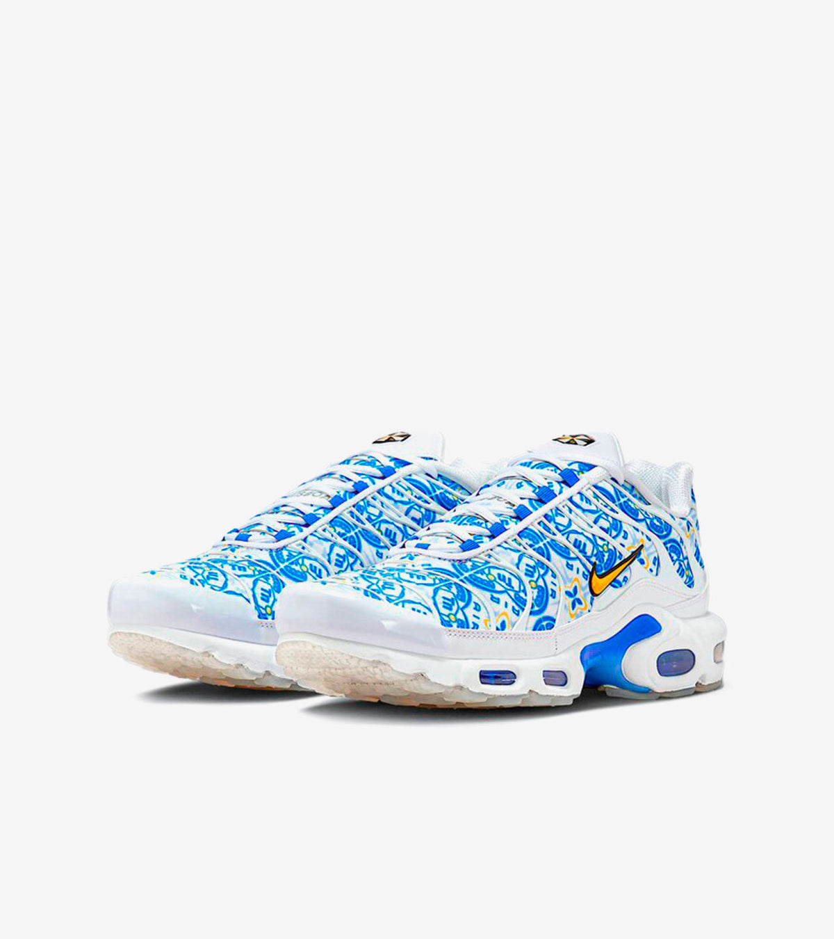 N Sneakers