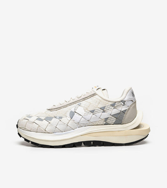 N Sneakers