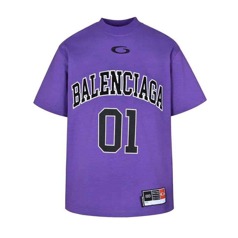 B T-shirt