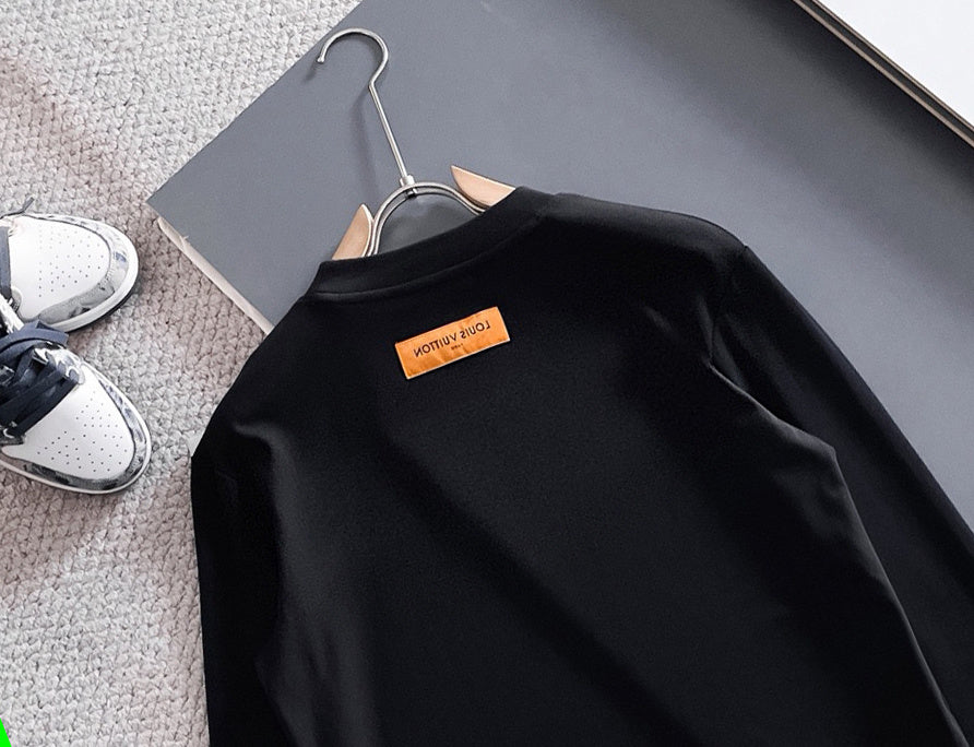 L hoodie