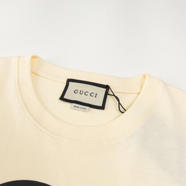 G t-shirt