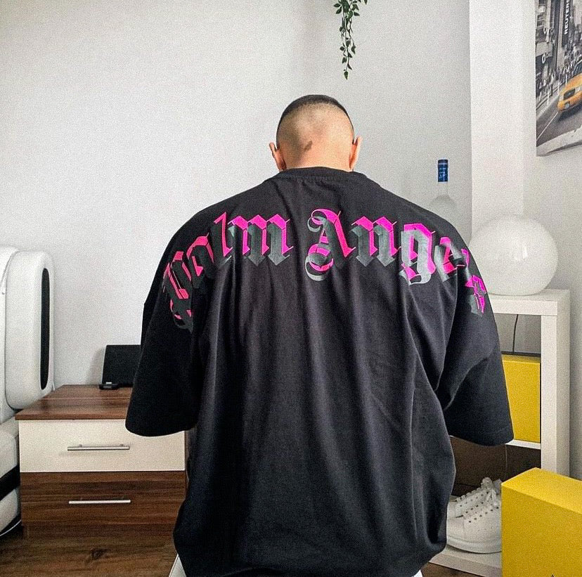 P t-shirt