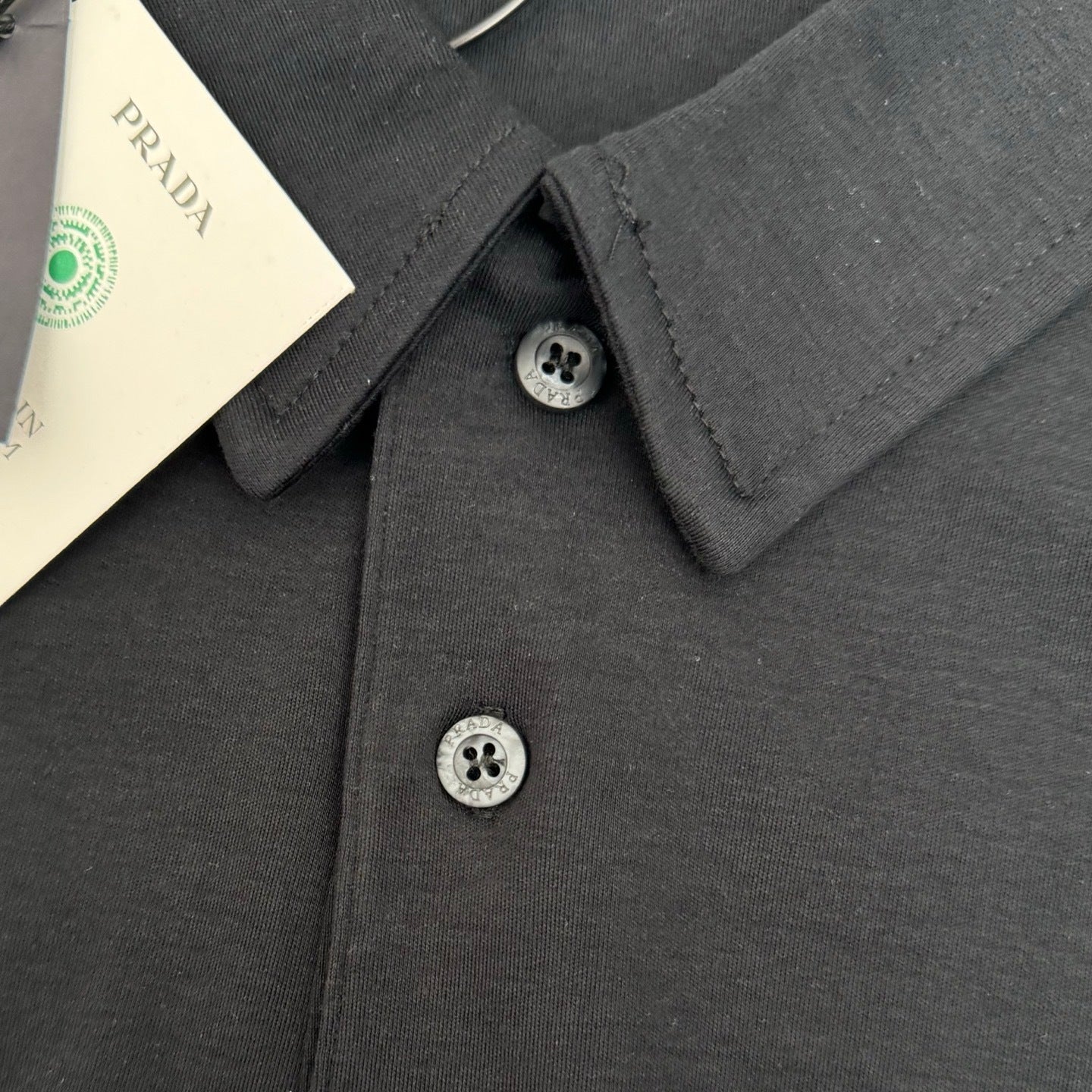 P t-shirt