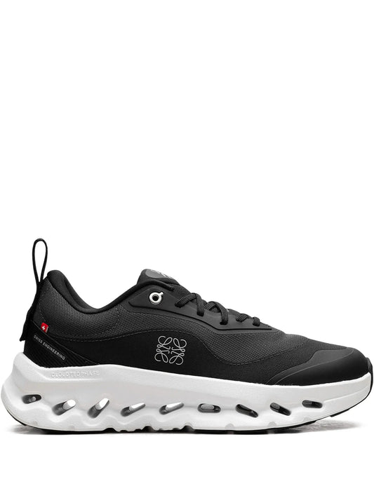 OC Sneakers