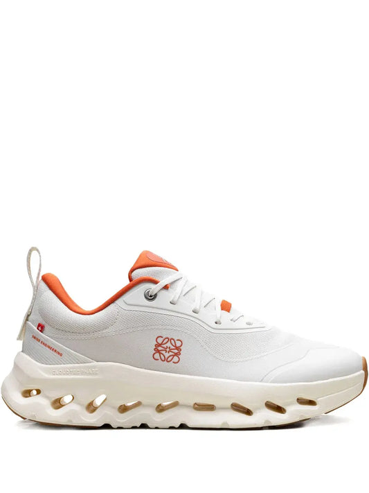 OC Sneakers